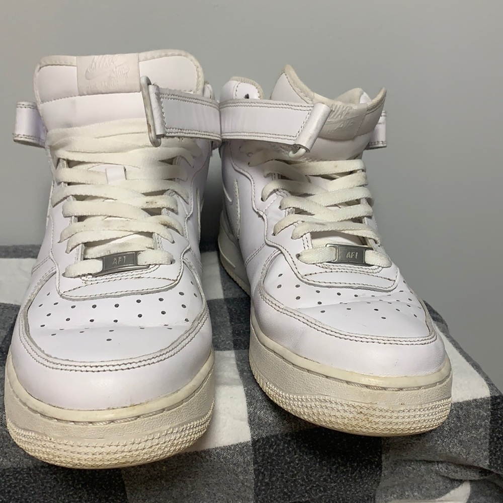 Air Force 1 mid